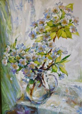 The blossoming pear branches