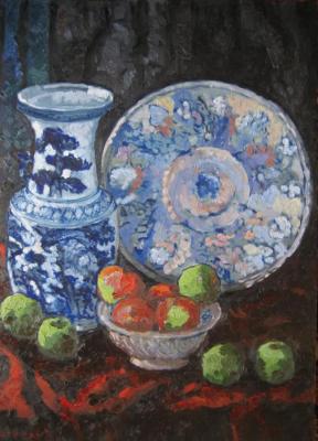 Vase China, dish Russia. Rogov Vitaly