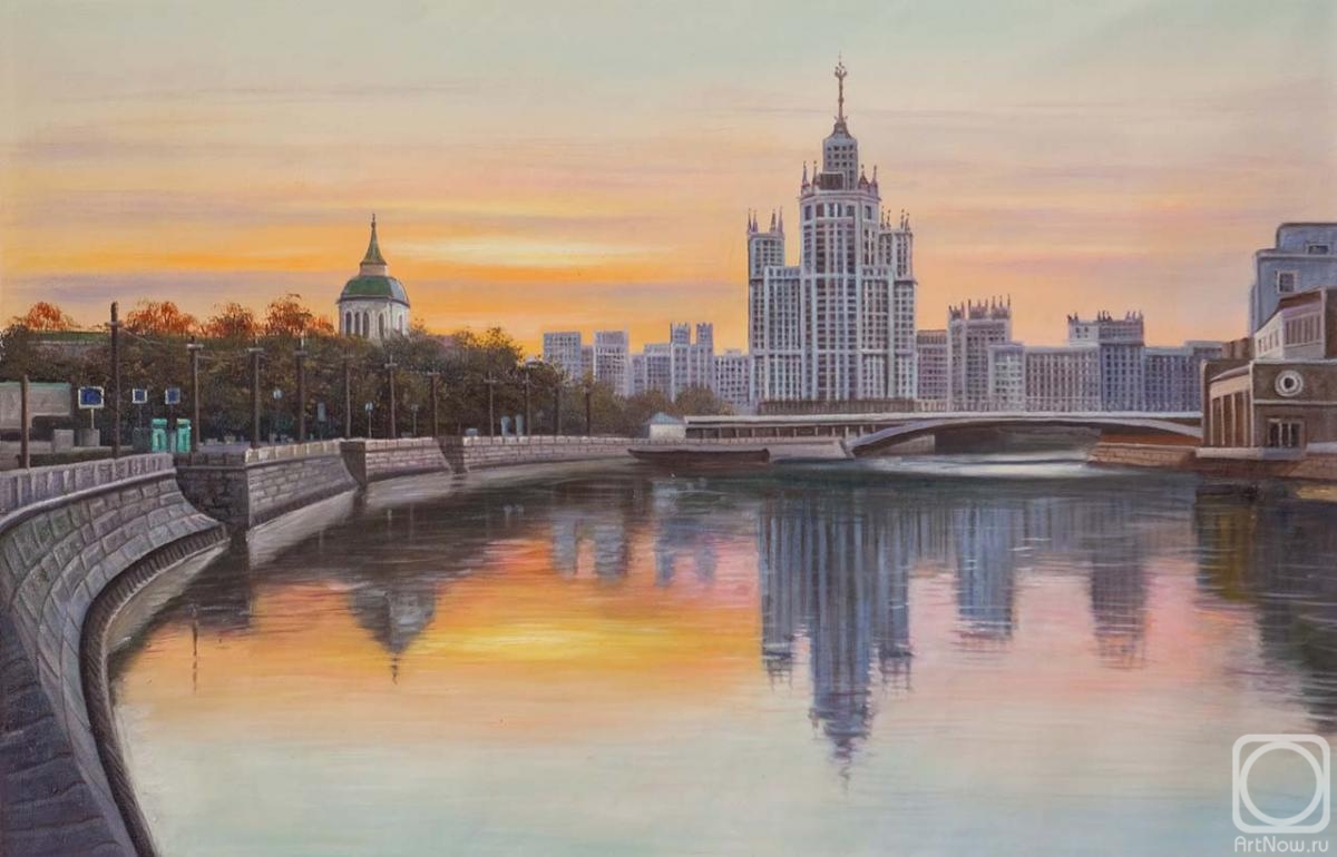 Romm Alexandr. High-rise on Kotelnicheskaya embankment at dawn