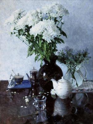 Still-life with white chrysanthemums