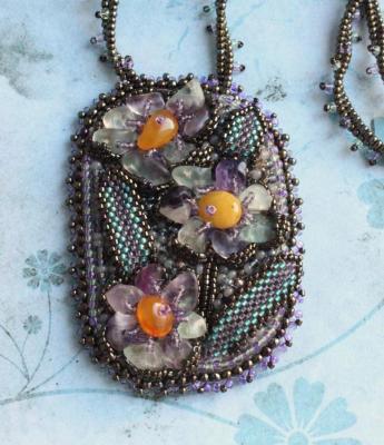 The pendant "Spring flowers". Lapina Albina