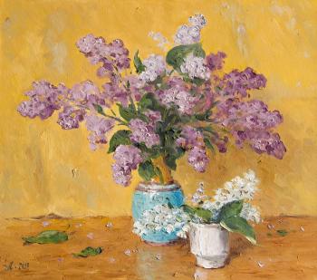 June lilac. Alexandrovsky Alexander