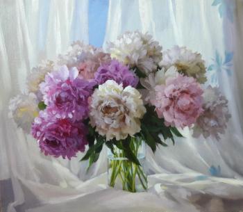 Nikolaev Yury Vasilevich. Delicate bouquet