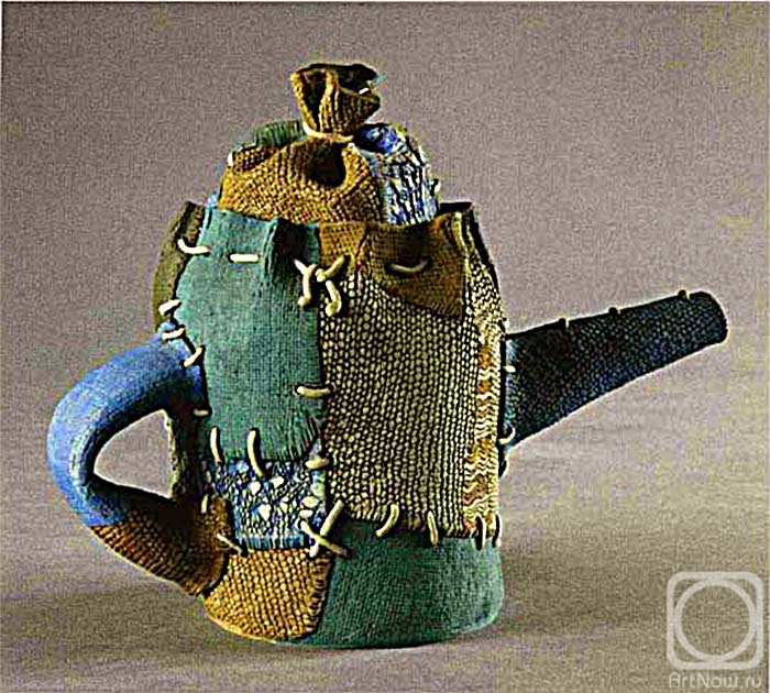 Taran Irina. Decorative ceramic teapot "From rags"