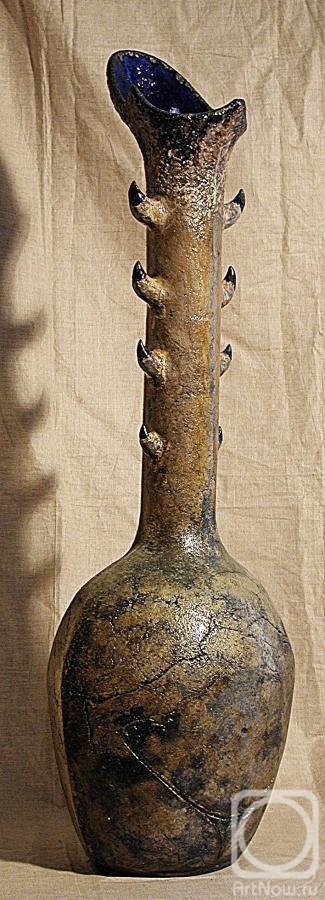 Taran Irina. Vase "Thistle"