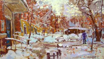 The snow in the yard. Mishagin Andrey