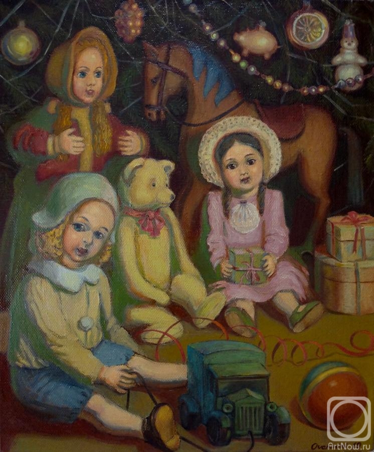 Ovchinini Lyutcia. Toys under the Christmas tree