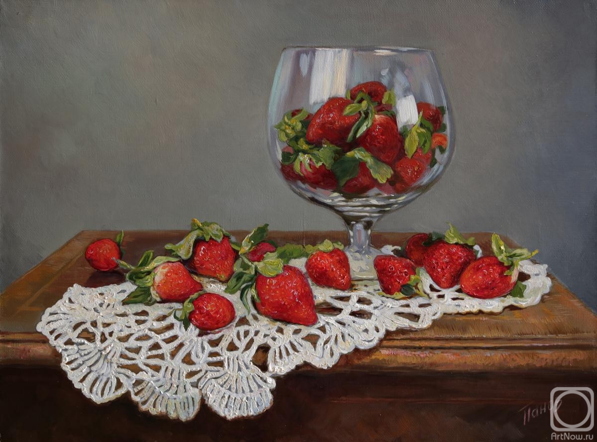 Panov Eduard. Strawberries on lace