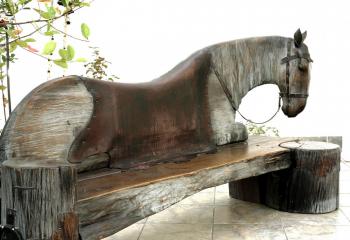 Horse, covered with a blanket (bench) (Wood Sculpture). Potlov Vladimir
