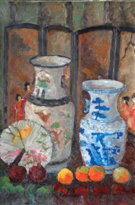 Vases and fan ancient China. Rogov Vitaly