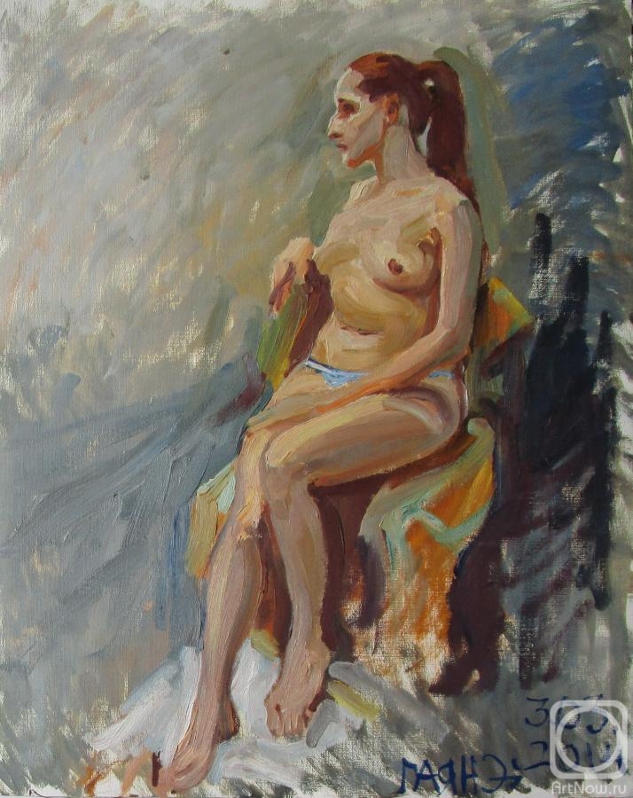 Dobrovolskaya Gayane. Nude sitting  N