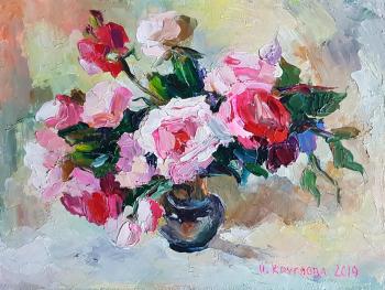 Roses in a vase. Kruglova Irina