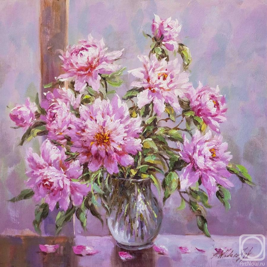 Vlodarchik Andjei. Bouquet of pink peonies in a glass vase