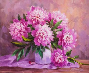 Bouquet of peonies in a white vase. Vlodarchik Andjei