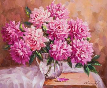 Bouquet of peonies on the table