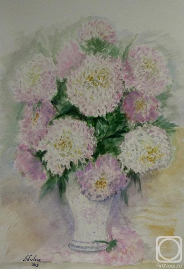 Lizlova Natalija. Chrysanthemums in a white vase
