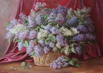 Lilac in basket