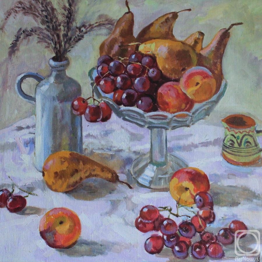 Moskaleva Irina. White still life with grapes