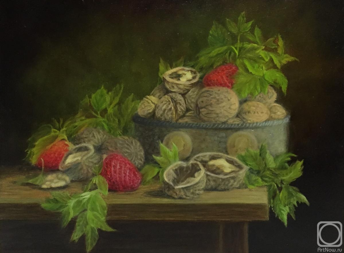 Fomina Lyudmila. Still life with strawberries and nuts