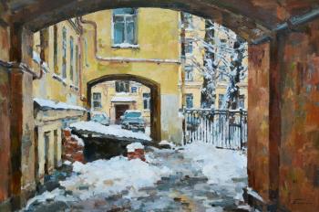 Yard on Zverinskaya street