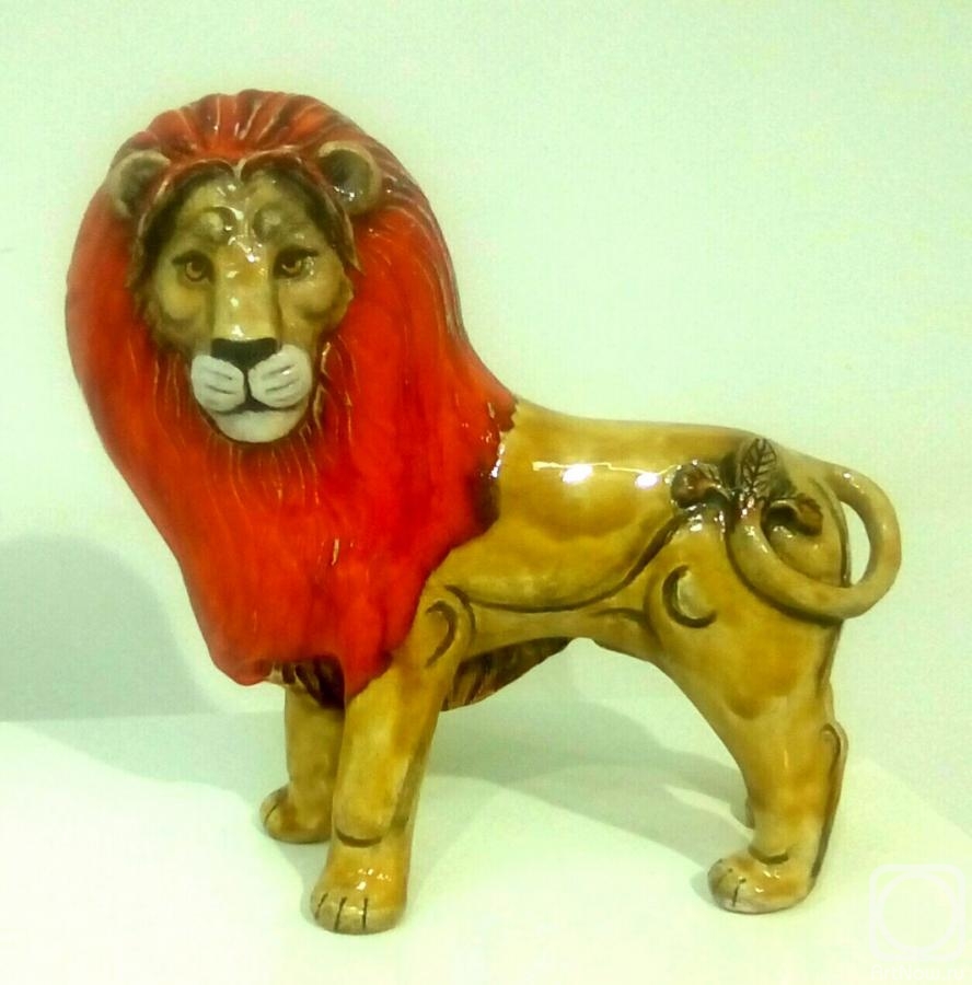 Kuznetsova Margarita. Lion Standing
