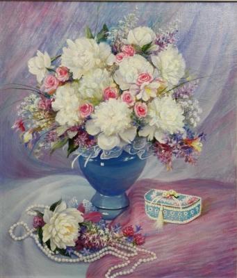 Still life with peonies, pearls, casket