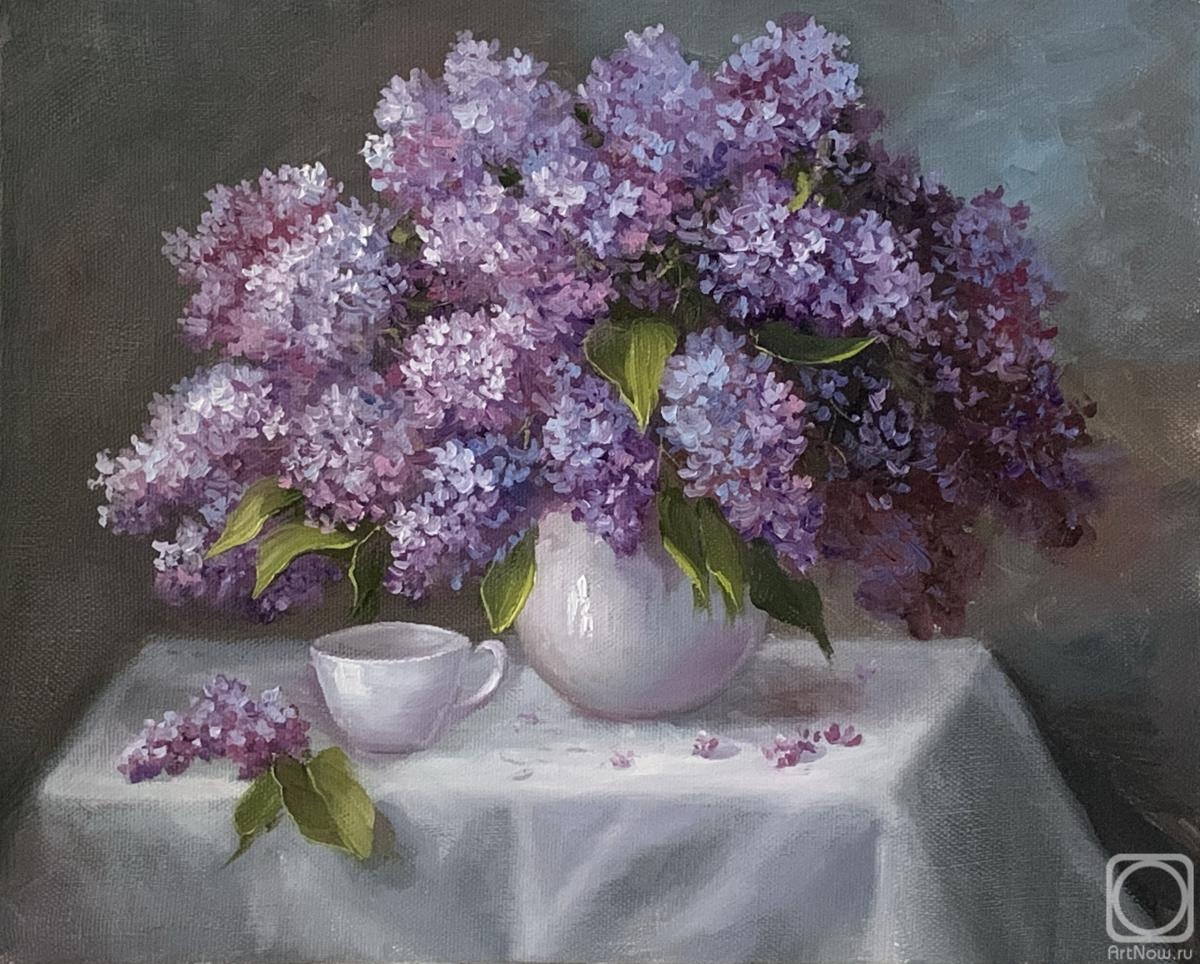 Kogay Zhanna. Lilacs in a white vase