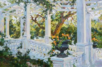 Foros. Staircase with columns