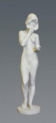 A girl with an apple