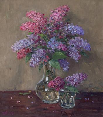 Lilacs in decanter. Alexandrovsky Alexander