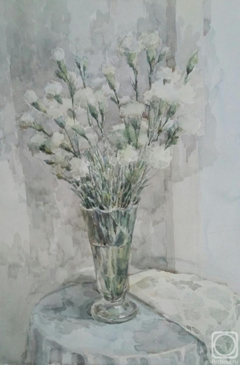 Klyan Elena. White carnations