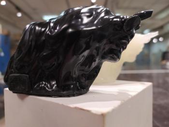 The bull power (Souvenir Sculpture). Kipetsky Nikolay