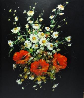 Bouquet of poppies and daisies on a black background. Miftahutdinov Nail
