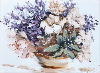 Bouquet in purple tones. Boyko Evgeny
