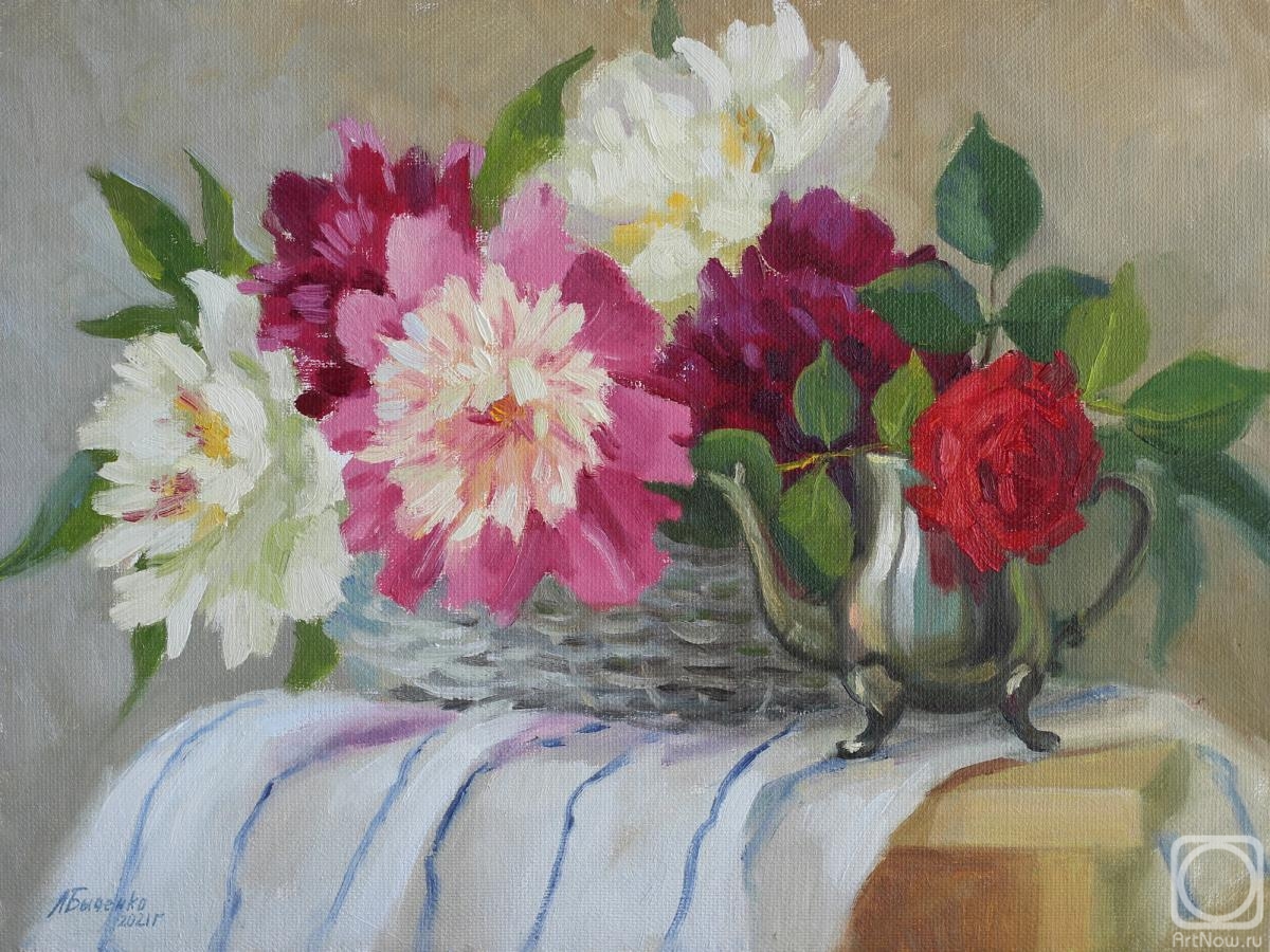 Bychenko Lyubov. Rose and peonies