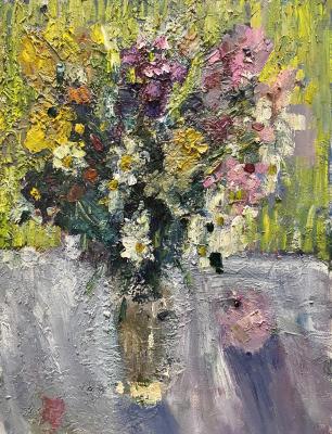 Bouquet on the table (Fresh Flowers). Voloshin Nikita
