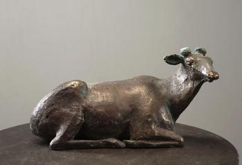 Lying deer (Realistic Sculpture). Potlov Vladimir