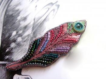 Pin Brooch: Magic Feather (Laurel Helen Jewelry). Lavrova Elena