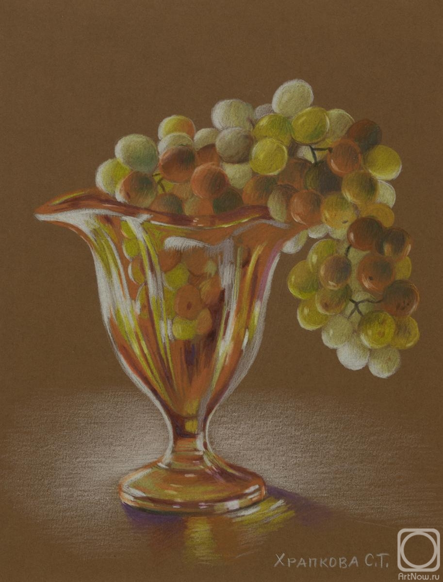 Khrapkova Svetlana. Ggrapes, bunches, cream bowl, vase, vase, glass