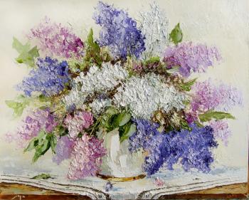Lilac in a vase. Radchinskiy Michail