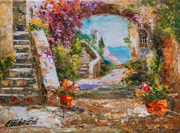 Mediterranean courtyard. Road to the sea