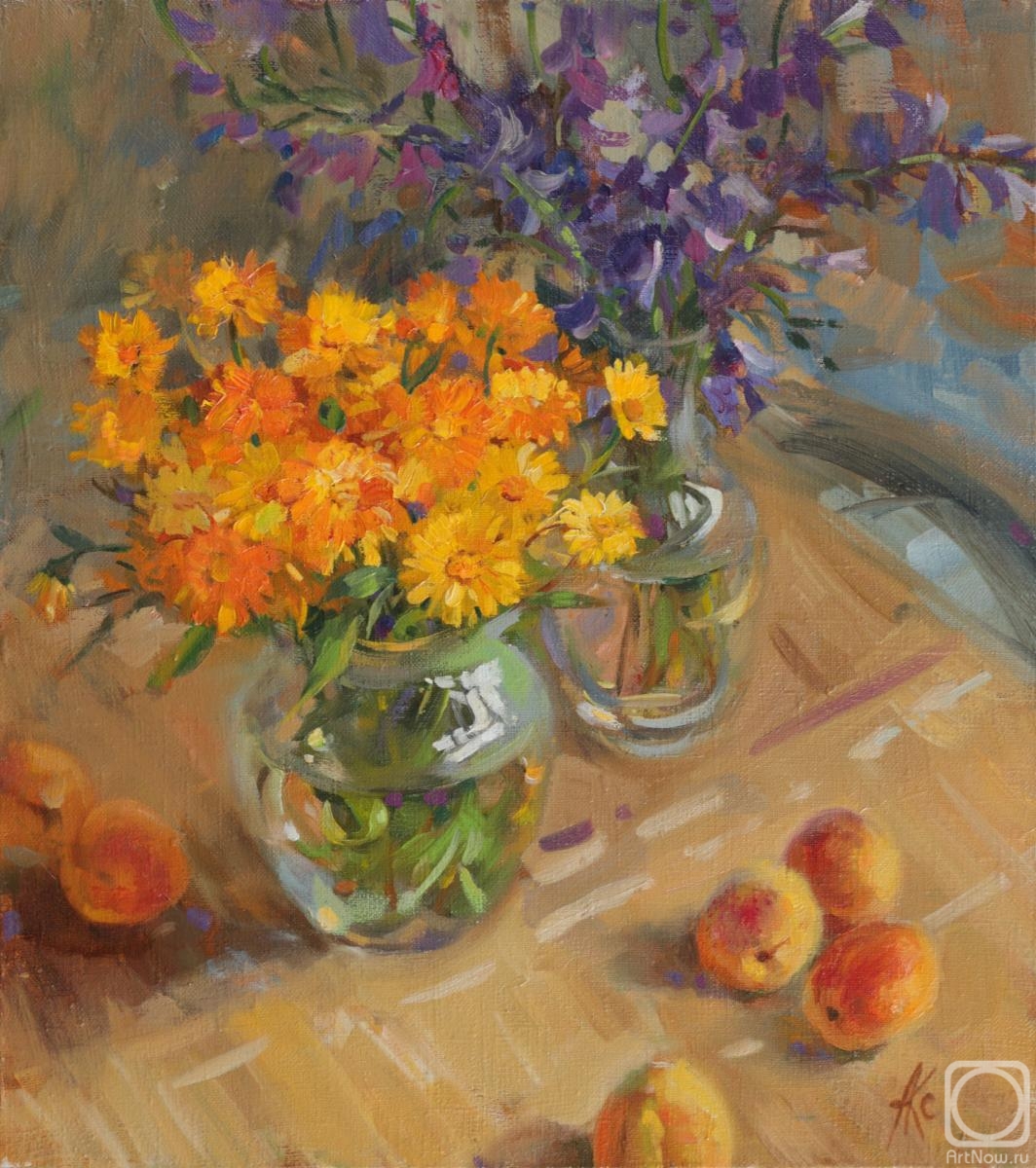 Averina Kseniya. Flowers and apricots