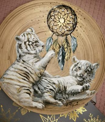 Tiger cubs. Pariy Anna