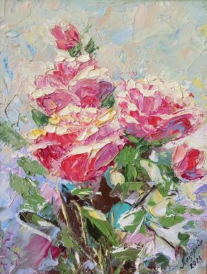 Roses in the garden. Lazareva Olga