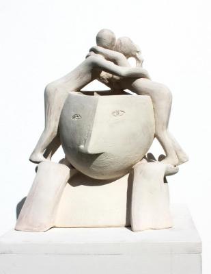 Coming Closer (Contemporary Sculpture). Sivas Elisaveta