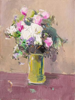 Bouquet with garden roses and orchid (Picture Orchid). Gomes Liya