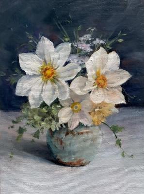 Bouquet of flowers in a vase. Shvetsov Dmitriy