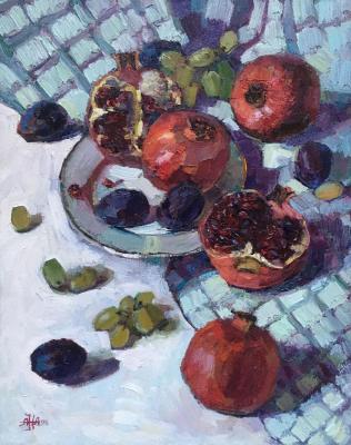 Still life - pomegranate, grapes, prunes. Norloguyanova Arina