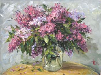 A bouquet of lilacs. Dyomin Pavel