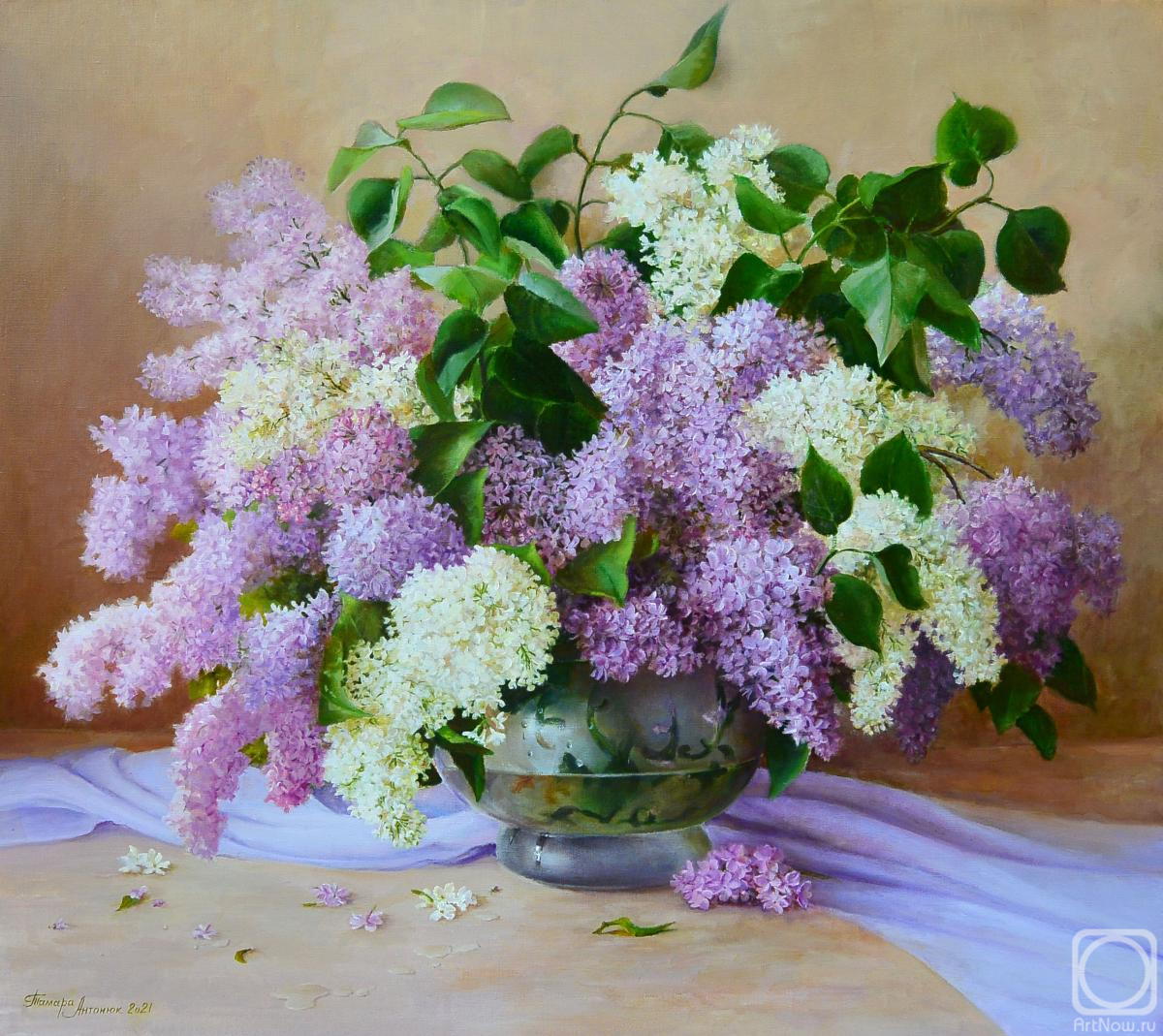 Antonyuk Tamara. Lilac bouquet